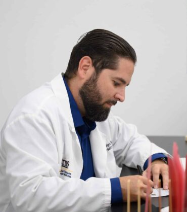 Dr. Alen Hidalgo providing the best psychiatrist near me experience and psychiatric services Miami at his mental health clinic Miami.