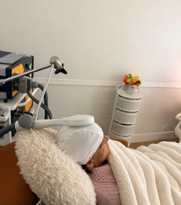 Fast depression treatment Miami using the Accelerated TMS Saint George Protocol with Dr. Alen Hidalgo