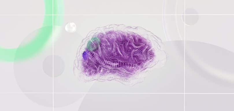Persona que está considerando si la terapia TMS es adecuada para ella en Miami