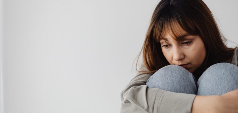 Woman experiencing overlooked ADHD symptoms in Miami